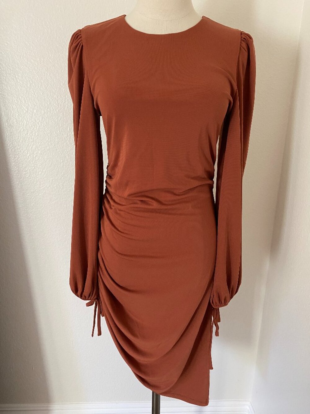 NWT Lovers + Friends Suki Dress in Rust - M